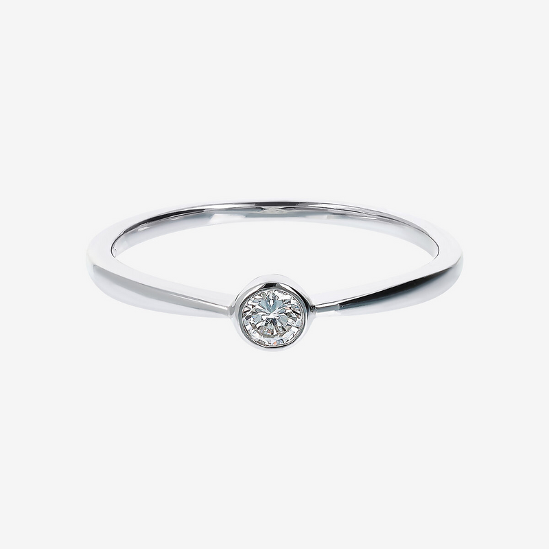 Bague solitaire en or blanc 375 avec diamant cultivé en laboratoire 0,153 ct