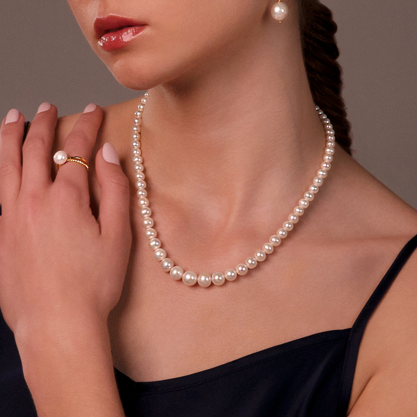 Graduated Choker Necklace with White Freshwater Pearls Ø 5/9.5 mm in 18Kt Yellow Gold Plated 925 Silver